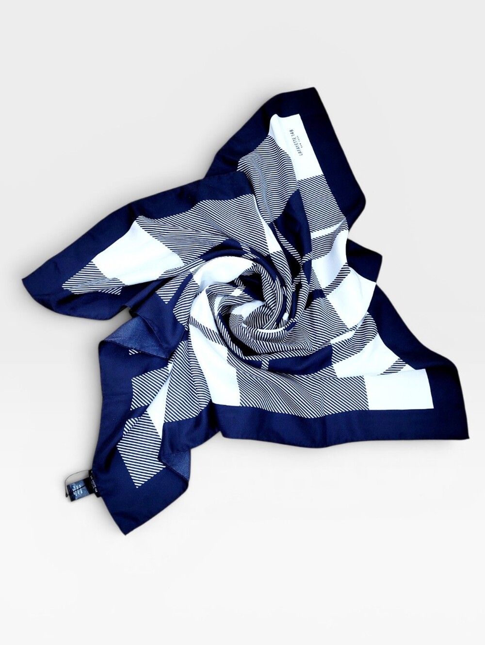 NWOT LAFAYETTE 148 NY Pure Silk Large Black White Plaid Silk Scarf 35" x 36"
